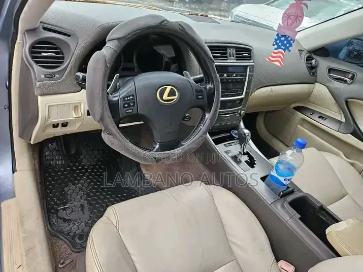 Lexus IS 2008 Green