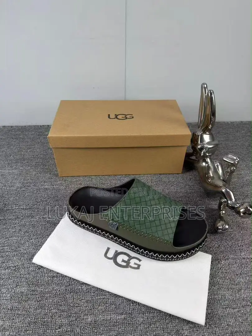 Ugg Luxury