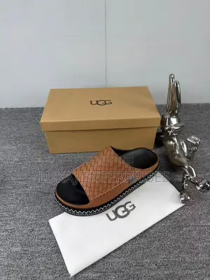 Ugg Luxury