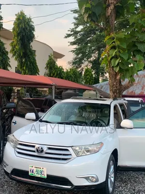 Toyota Highlander 2012 Off white