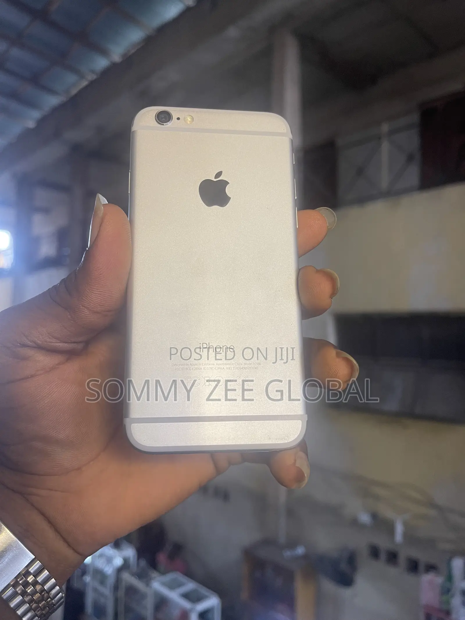 Apple iPhone 6 16 GB Silver