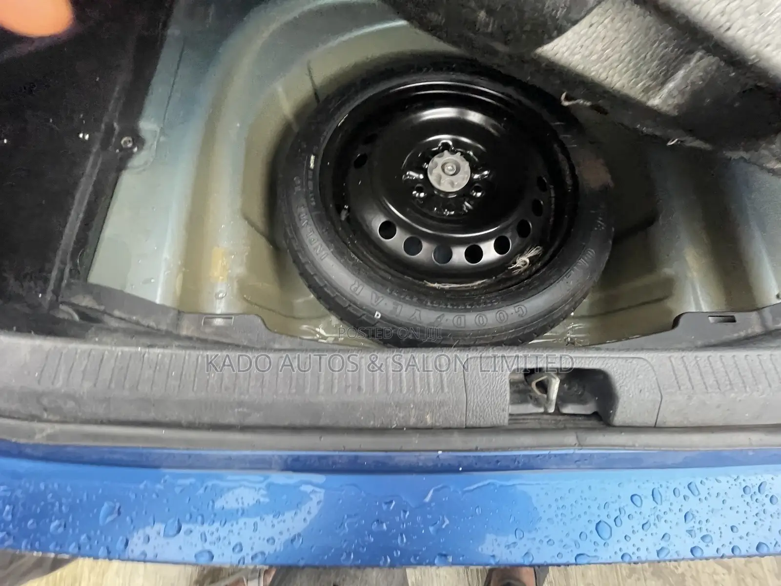 Toyota Camry 2019 Blue
