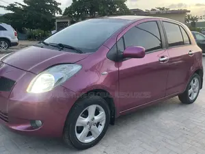 Toyota Yaris 2010 Red