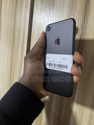 Apple iPhone 7 32 GB Black