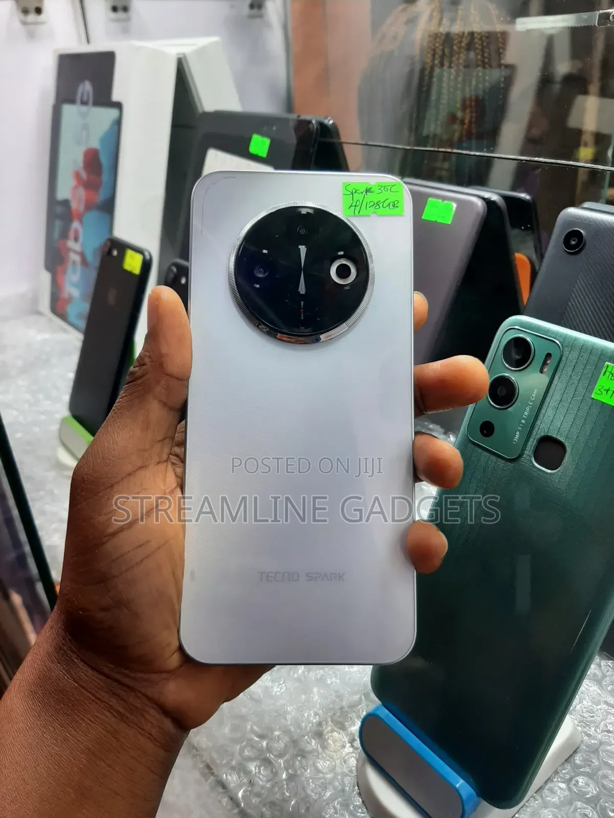 Tecno Spark 30C 128 GB White