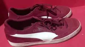 Puma Sneakers Size 11