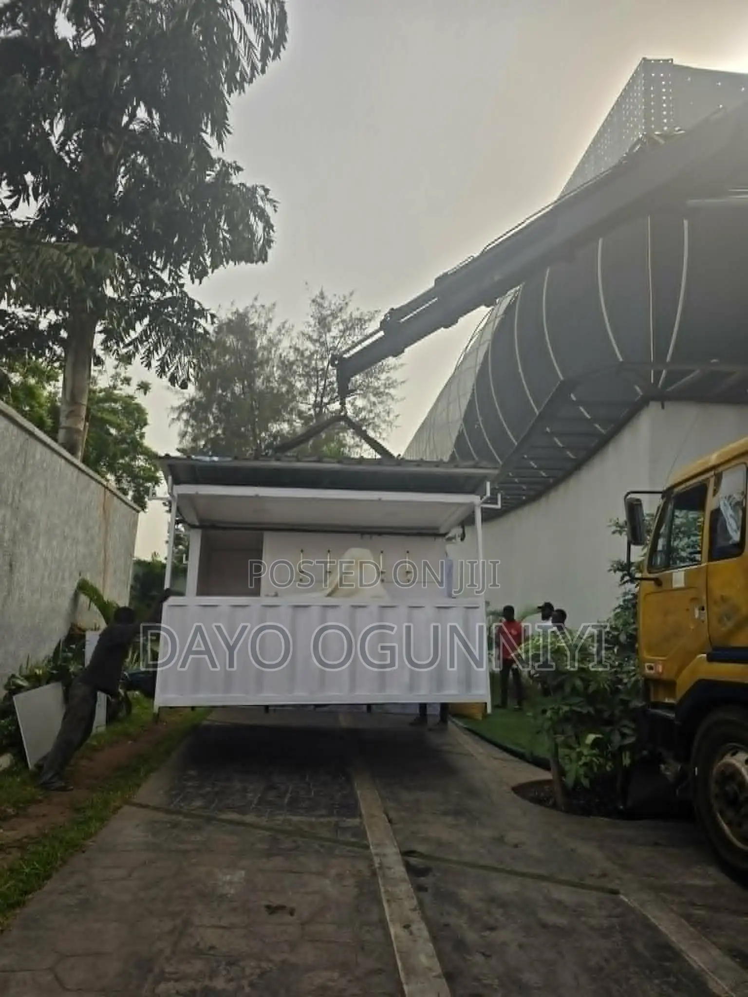10' Custom Container