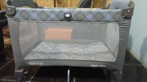 Imported Neatly Used Graco Baby Cot