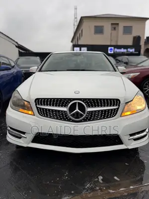 Mercedes-Benz C250 2014 White