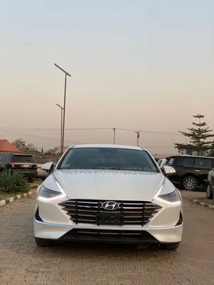 Hyundai Sonata SE 2020 White