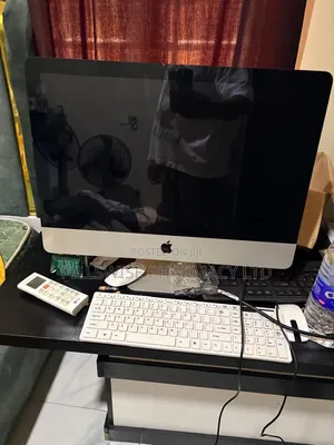 Desktop Computer Apple iMac 8GB Intel Core i5 SSD 500GB