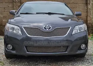 Toyota Camry 2009 Gray