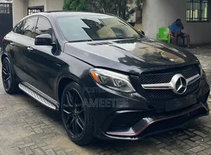 Mercedes-Benz GLE-Class 2017 Black