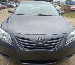 Toyota Camry 2009 Gray