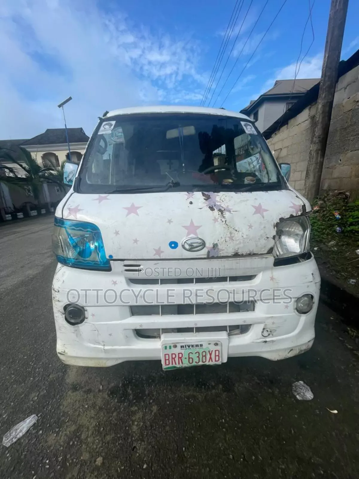 Daihatsu Hijet 2004 White