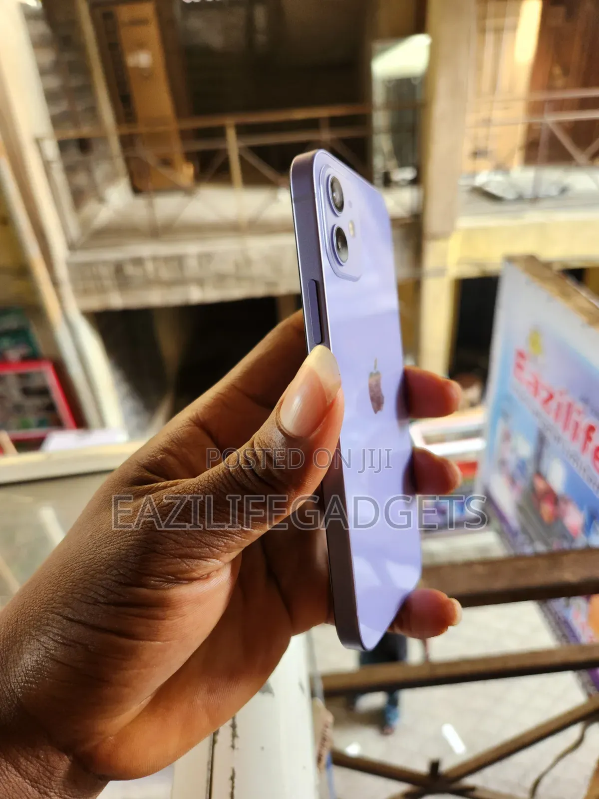 Apple iPhone 12 64 GB Blue