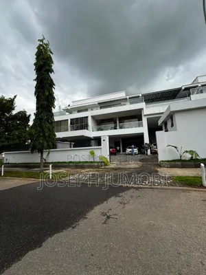 4bdrm Townhouse / Terrace in Linear Apartments, Maitama for rent