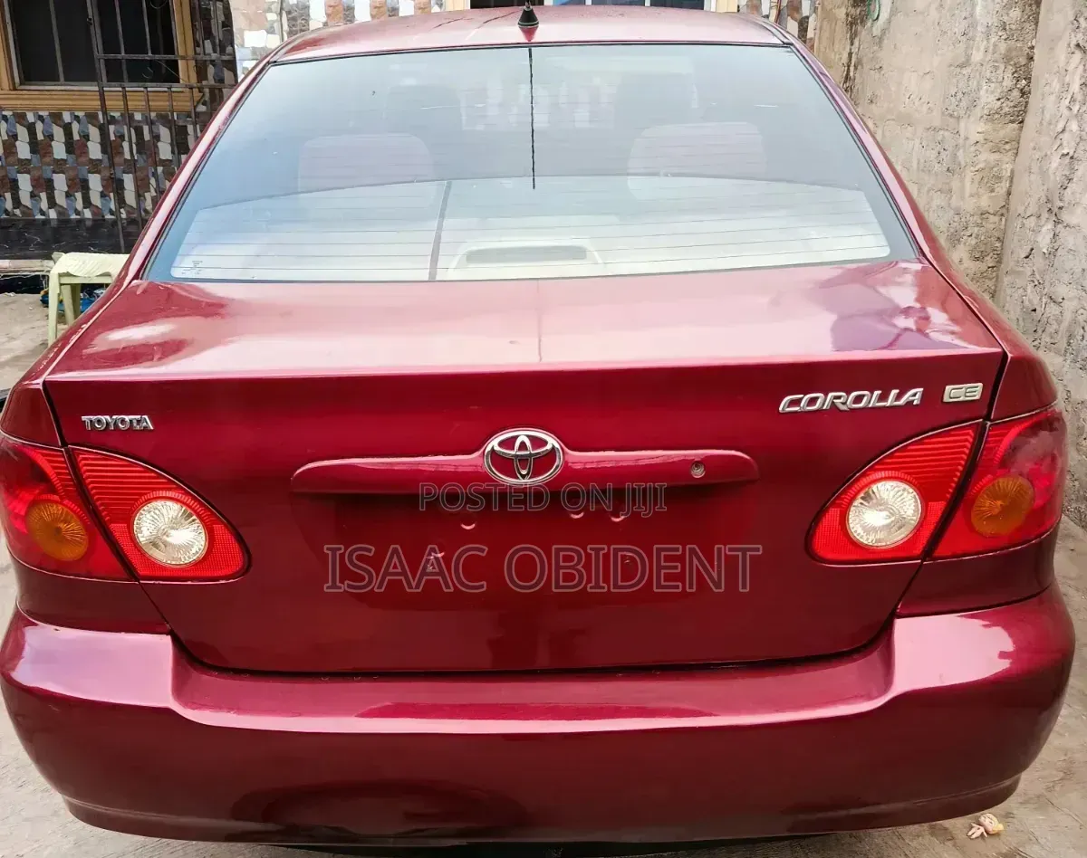 Toyota Corolla 2004 Brown