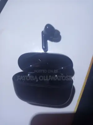 Itel Budsair5