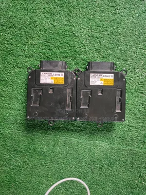 Head Light Charger Rx350 2018 3touch Available