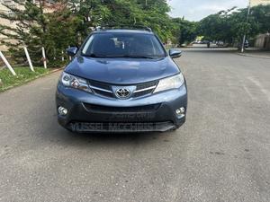 Toyota RAV4 Limited 4dr SUV (2.5L 4cyl 6A) 2014 Gray