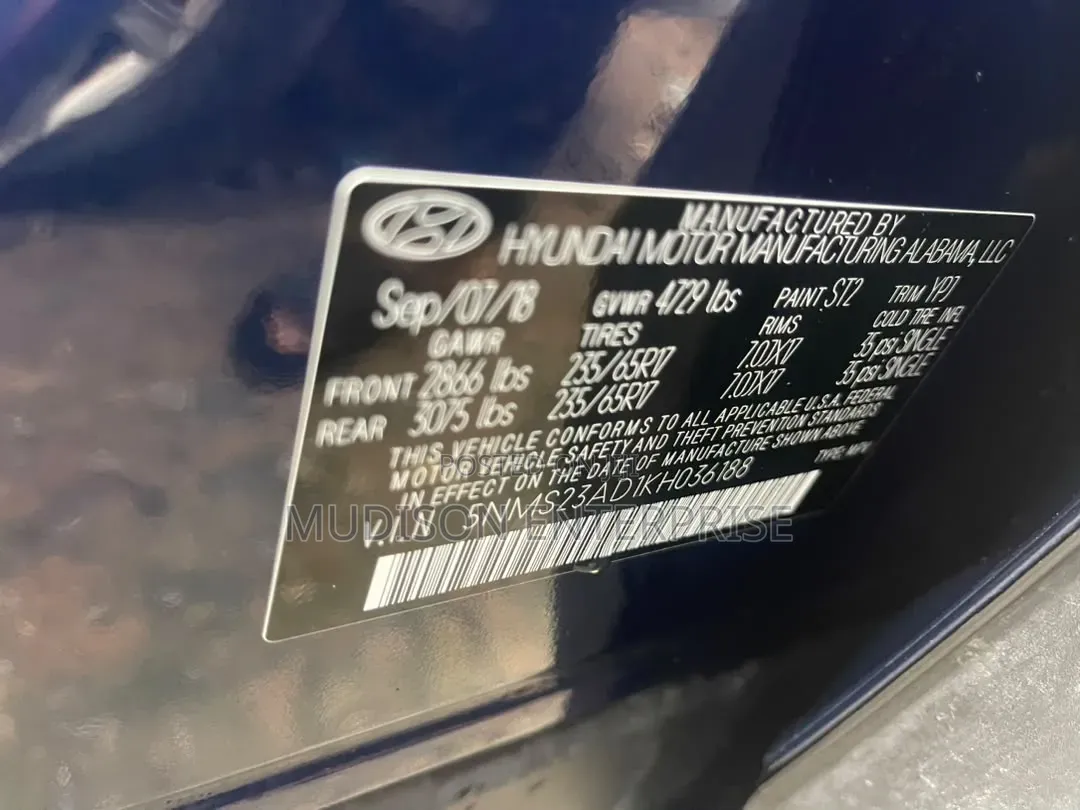 Hyundai Santa Fe 2018 Blue