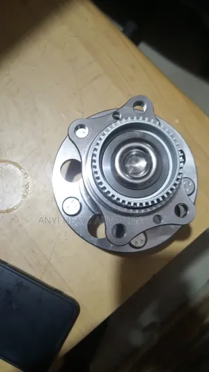 Back Wheel Hulb Hyundai Elantra 2014