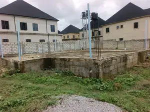 5bdrm Duplex in Seman Estate, Sabon Lugbe for sale