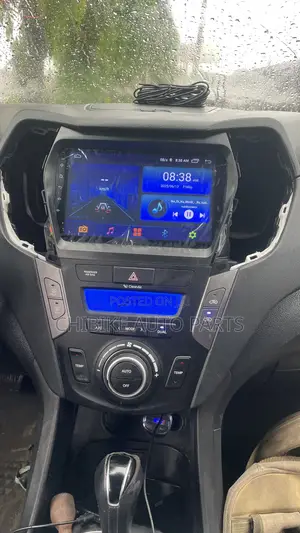 Hyundai Santafe 2013-2018/Ix45 Navigation Android/Reverse Camera