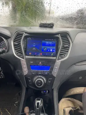 Hyundai Santafe 2013-2018/Ix45 Navigation Android/Reverse Camera