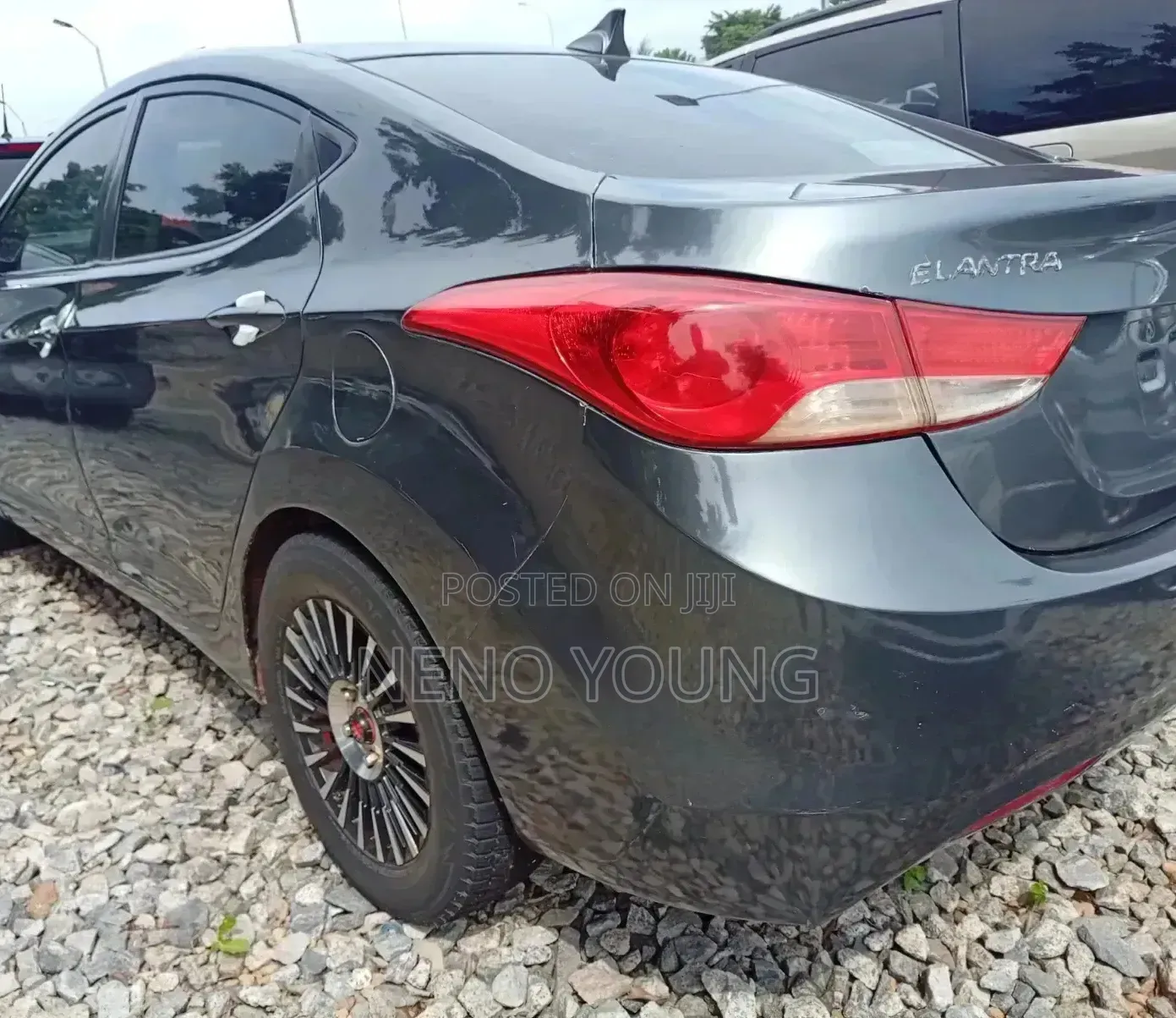 Hyundai Elantra 2013 Silver
