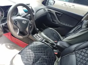 Hyundai Elantra 2013 Silver