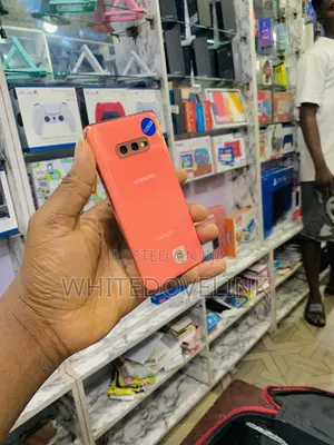 Samsung Galaxy S10e 128 GB Orange