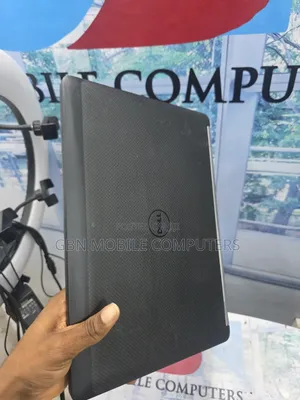 Laptop Dell Latitude E7470 8GB Intel Core i7 SSD 256GB