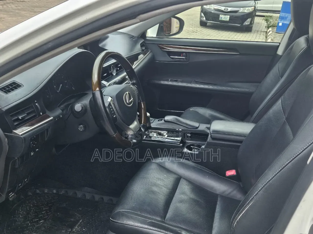 Lexus ES 2015 White