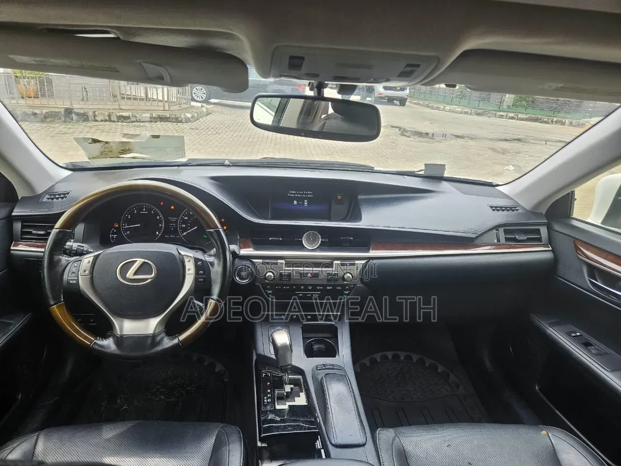 Lexus ES 2015 White
