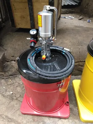 Portable 30l Pneumatic Grease Lubricator.
