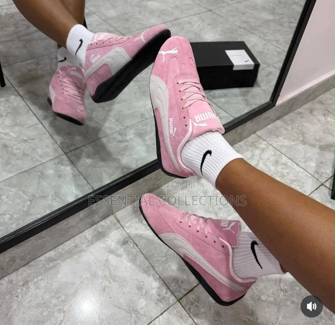 Puma Sneakers