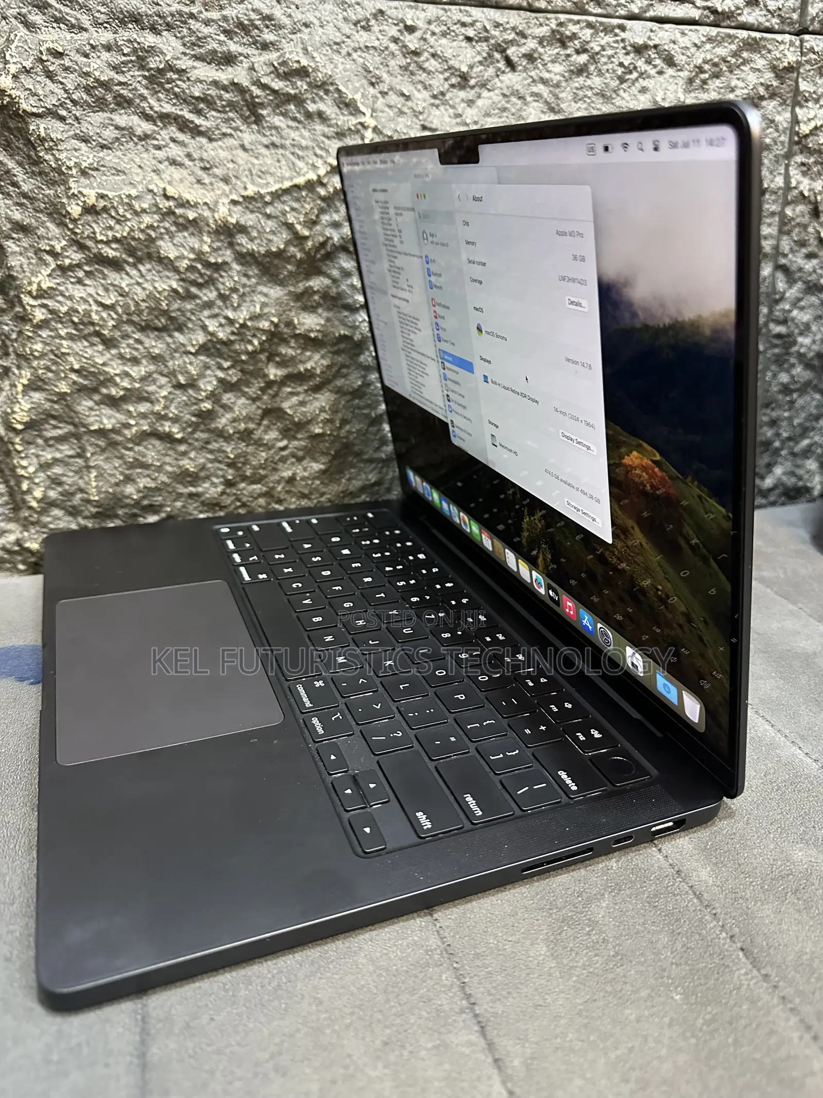 Laptop Apple MacBook Pro 2023 M3 Pro 36GB Apple M3 Pro SSD 512GB