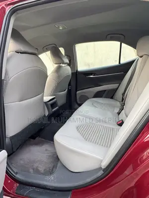 Toyota Camry SE 4dr Sedan (2.5L 4cyl 6A) 2017 Maroon