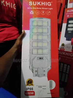 Sukhig 600w All in One Solar Street Light