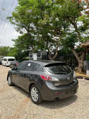 Mazda 3 2012 Brown