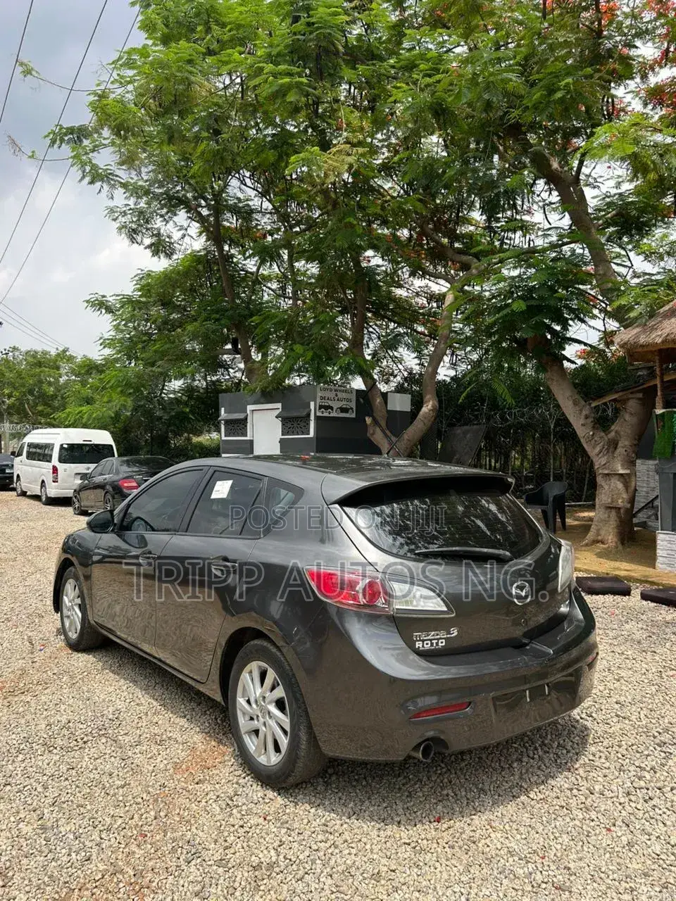 Mazda 3 2012 Brown