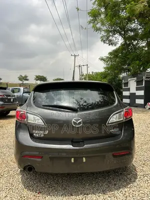 Mazda 3 2012 Brown