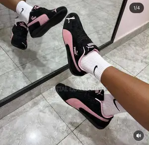 Puma Sneakers