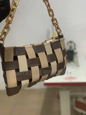 Woven Shoulder Bag Collection