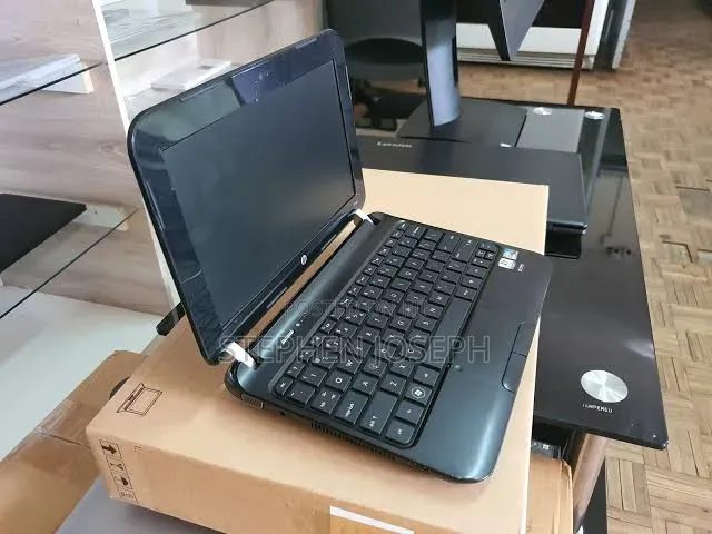 Laptop HP Mini 311 4GB Intel Pentium HDD 320GB