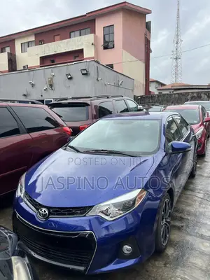 Toyota Corolla 2016 Blue