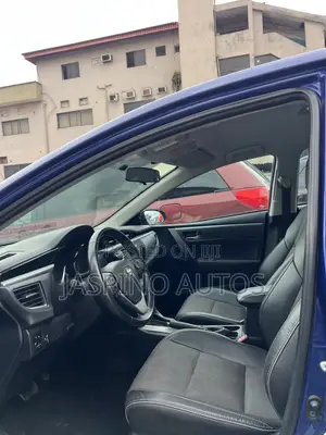 Toyota Corolla 2016 Blue