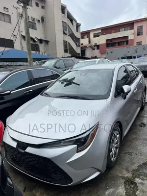 Toyota Corolla 2020 Silver
